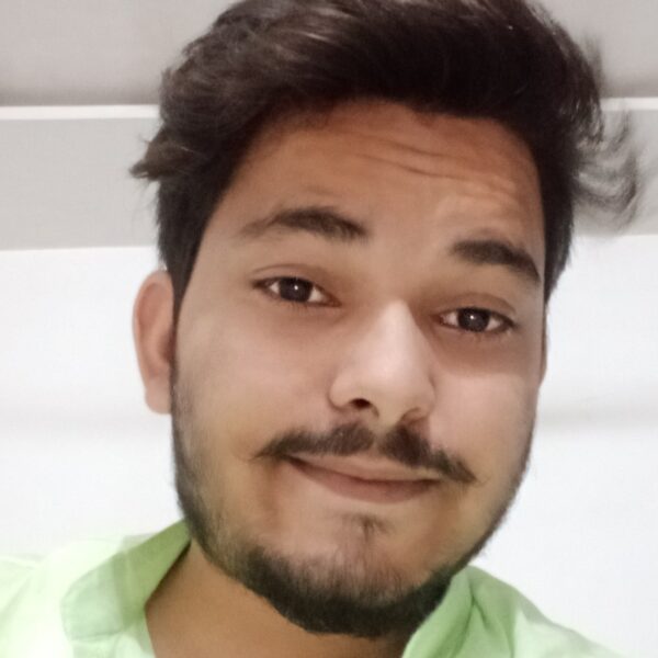 Academic tutor 1-8 Bareilly-ICSE CBSE Tuition Teacher