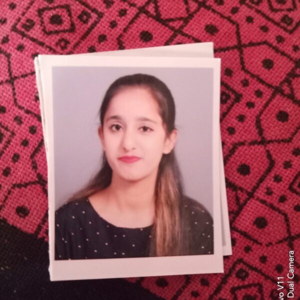 Bareilly female home tutor-ICSE CBSE Home tuition Bareilly