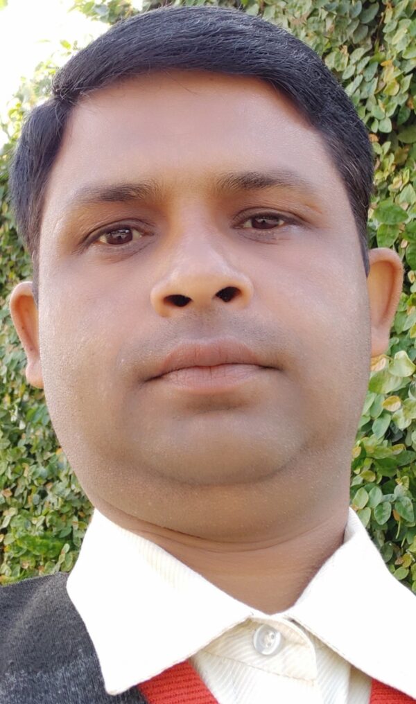 Viresh Kumar physics teacher Bareilly
