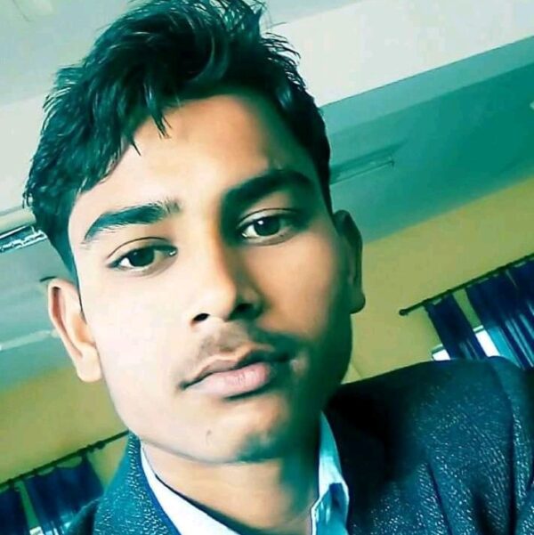 Tutor Greenpark Bareilly-ICSE CBSE Tuition Teacher